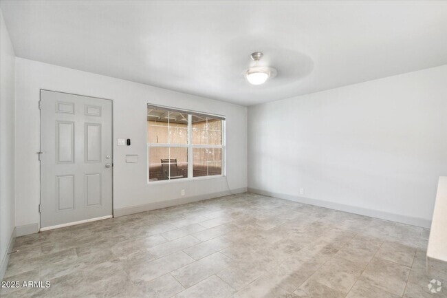 Building Photo - 3641 N 15th Ave Rental