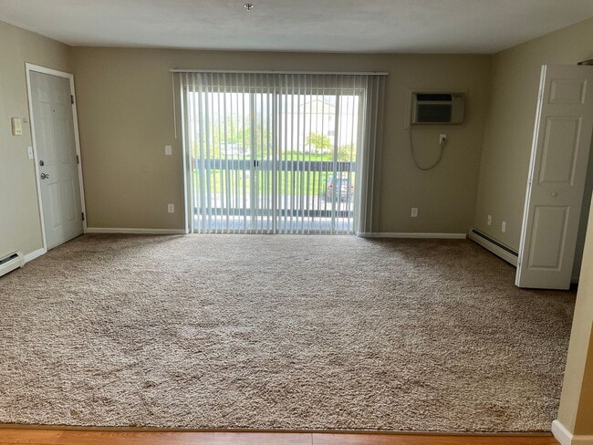 Photo - Lakepointe Apartment Homes