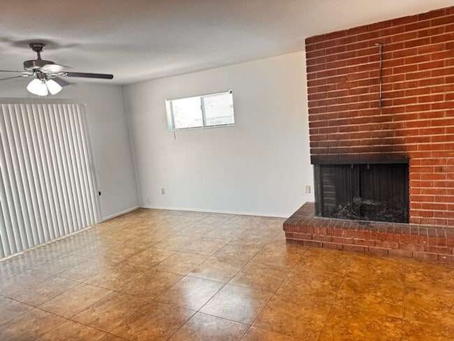 Photo - 4 bedroom in Tempe