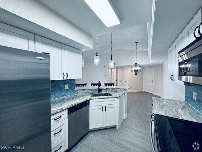 Building Photo - 13535 Eagle Ridge Dr Unit 721 Rental