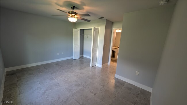 Building Photo - 6058 Lacota Ave Rental