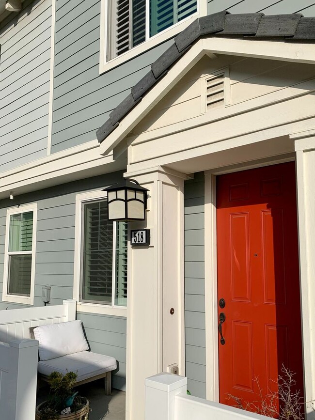 518 Heron Ln