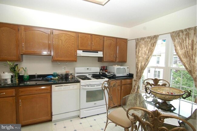 Photo - 123 Lazy Hollow Dr