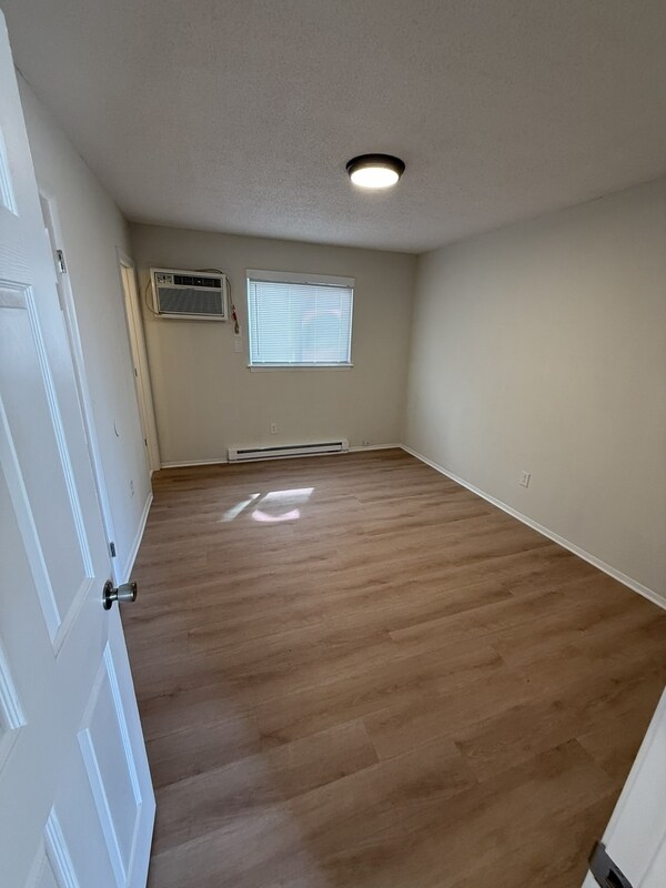 Photo - 255 W Ocean View Ave Unidad 6