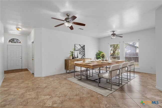 Photo - 204 Mallard Cove