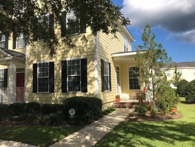 Photo - 4234 Avon Park Cir Townhome