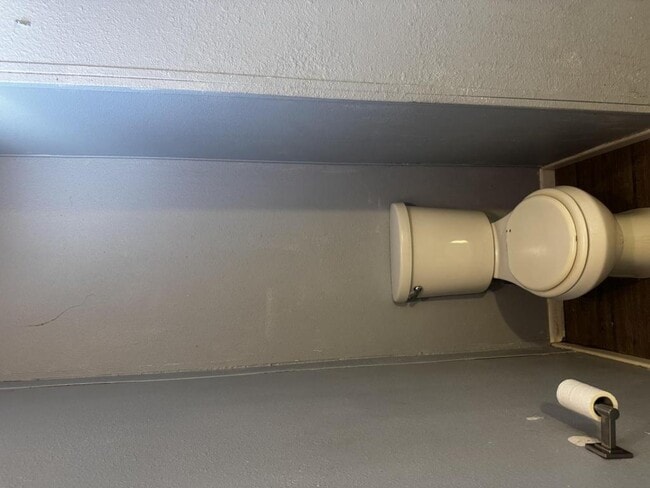 Photo - 1102 E Spring St