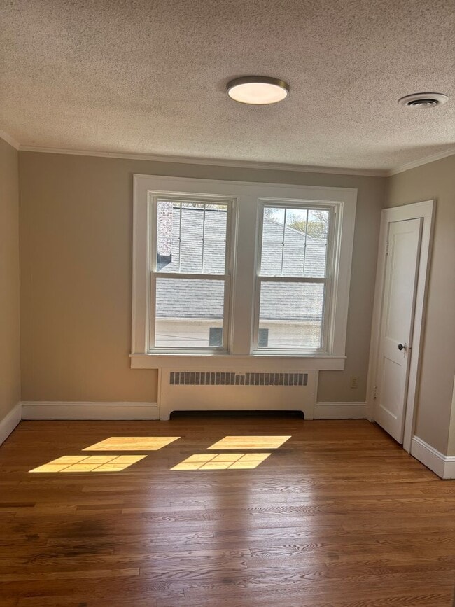 Photo - 1 Bedroom 1 Bathroom, Quadruplex, Gas Heat,Window units for AC, Water Included in the rent.