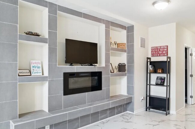 Photo - 1414 E Oliver St