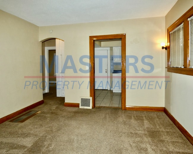 Photo - 1133 Parkside Blvd Unit Lower