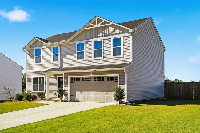 Building Photo - BEAUTIFUL AND READY FOR YOU- SINGLE-FAMILY...