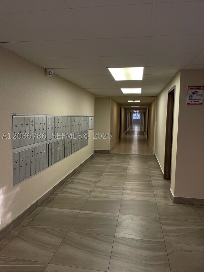 Photo - 6950 Miami Gardens Dr Unit 2-312A