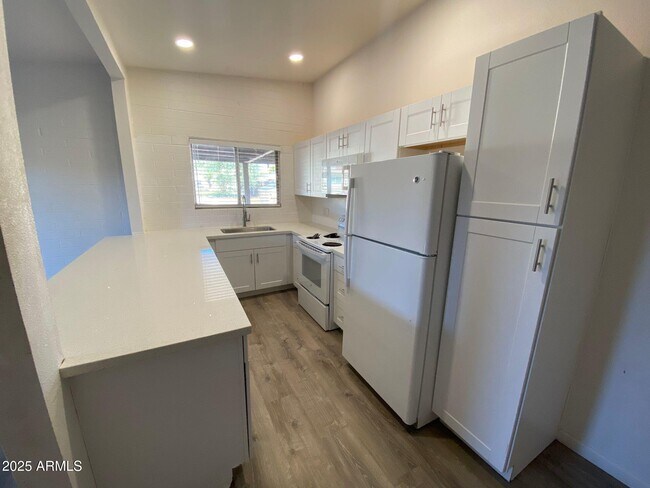 Photo - 6708 E Monterey Way Unidad C