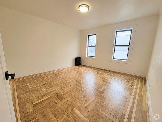 Building Photo - 1 bedroom in BRONX NY 10463 Unit 42A Rental