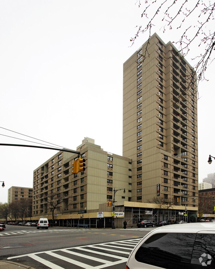 Photo - Lakeview Apartments