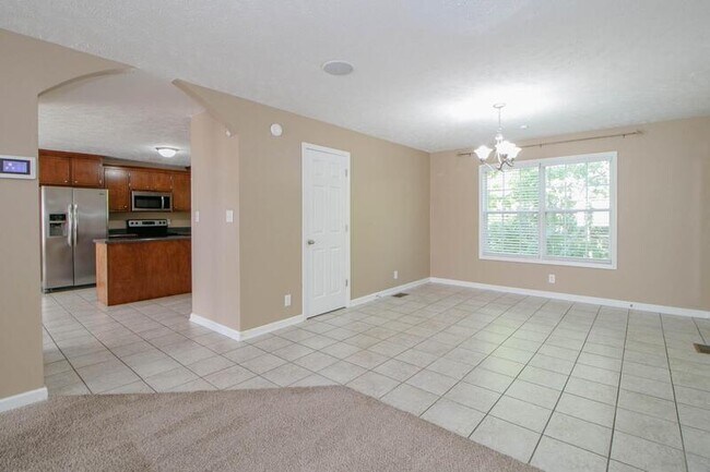 Photo - 1449 Mutual Dr