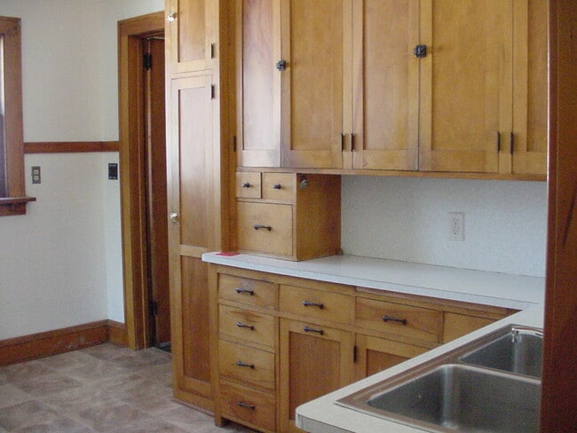1411 26th Ave NE Unidad duplex 2nd floor