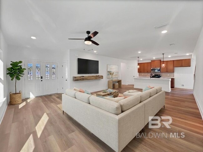 Photo - 6114 Milo Lp