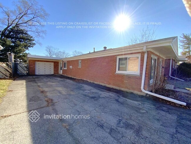 Photo - 1441 Heidorn Ave