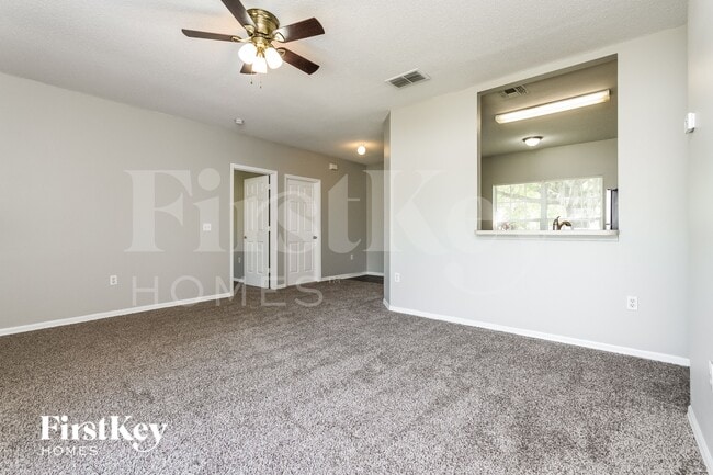 Photo - 651 Cotulla Dr