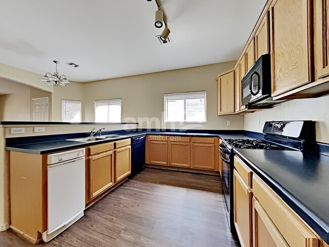 Photo - 6653 S Stratosphere Ln