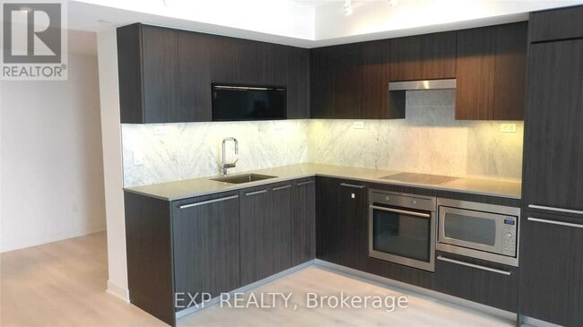 70 Queens Wharf Rd Unit 1901