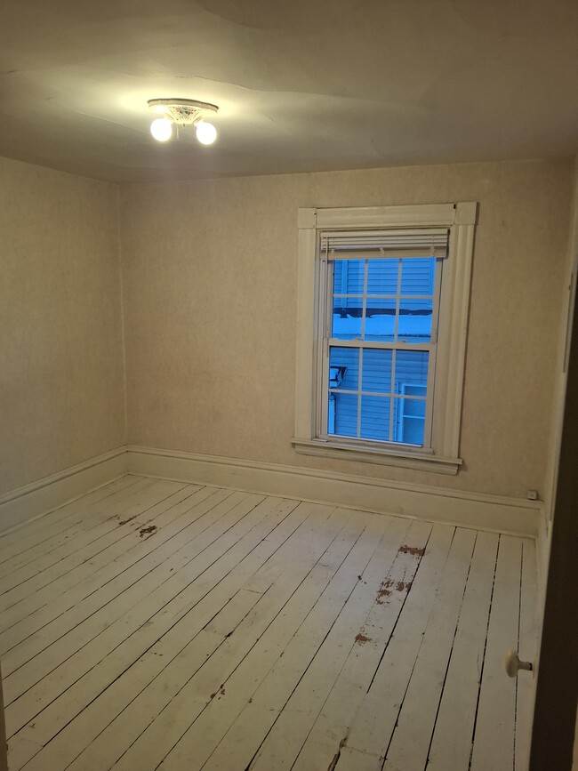 Photo - 661 Lovett Ave SE Unit Downtown EGR Utilities In