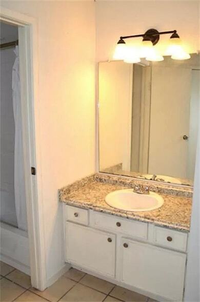 Photo - 12519 Ashford Meadow Dr Unit B