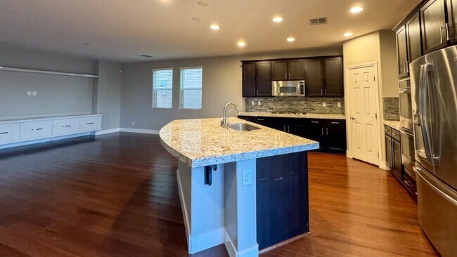 Photo - 4-bed, 2.5 bath, 2,498 sq ft home in Mount...