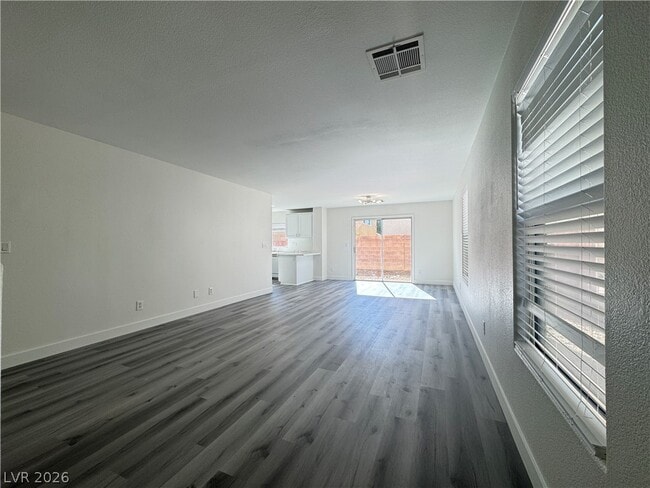 Photo - 6339 W Silver Ribbon Ct