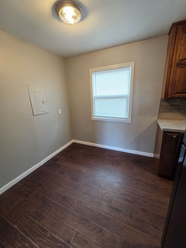 Photo - 2118 Greenway Blvd