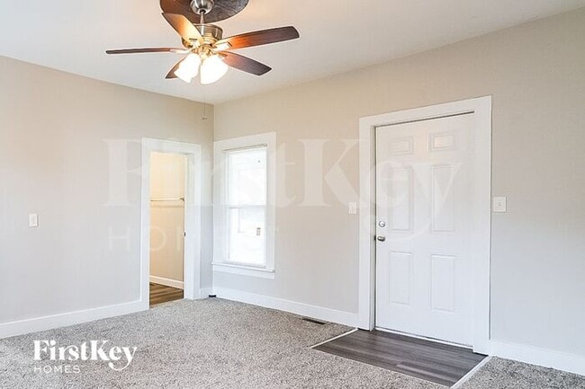 Photo - 130 Warren Ave