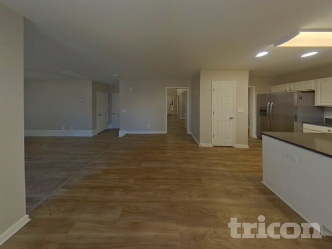 Photo - 1916 Lexington Ave