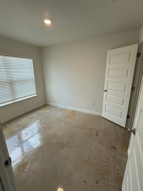 Photo - 912 Cherry Laurel Ln