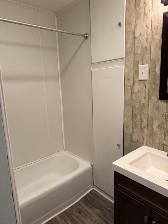 Photo - 214 Logan Blvd