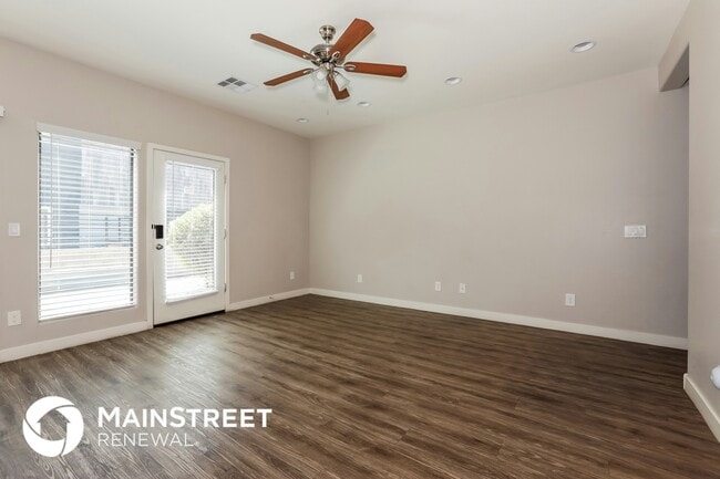 Photo - 1119 S Stapley Dr