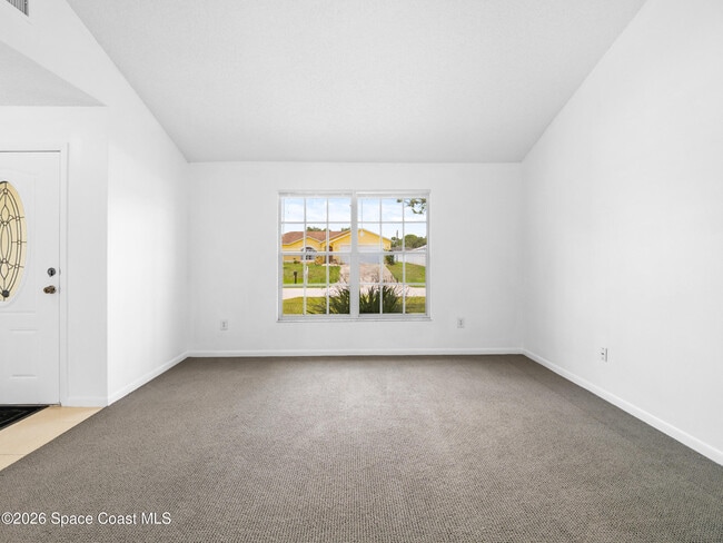 Photo - 1187 Merrick Ave NW
