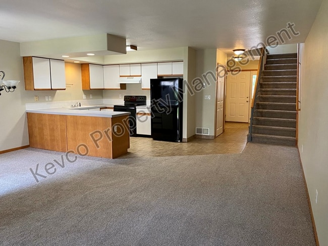 Photo - 1637 Westbridge Dr