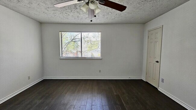 Photo - 6436 Kentwick Dr Unit 24/9