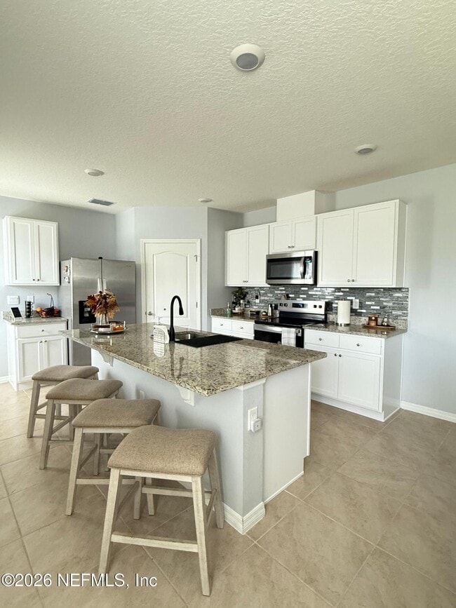 Photo - 605 Park Pl Blvd