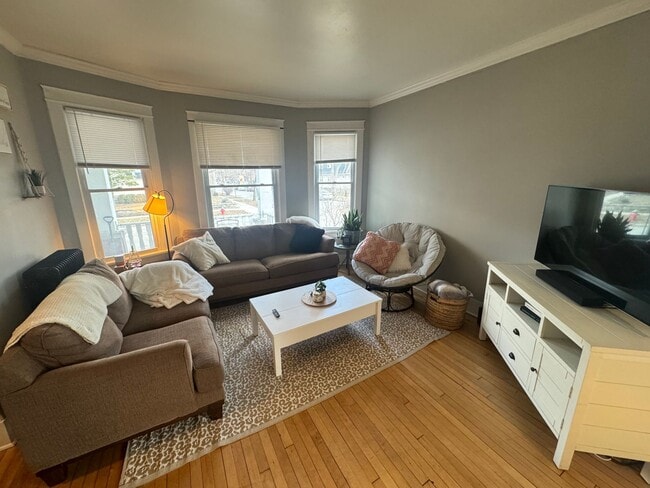 Photo - Bartlett Lower