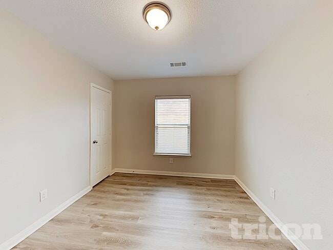 Photo - 111 Drover Ridge Rd