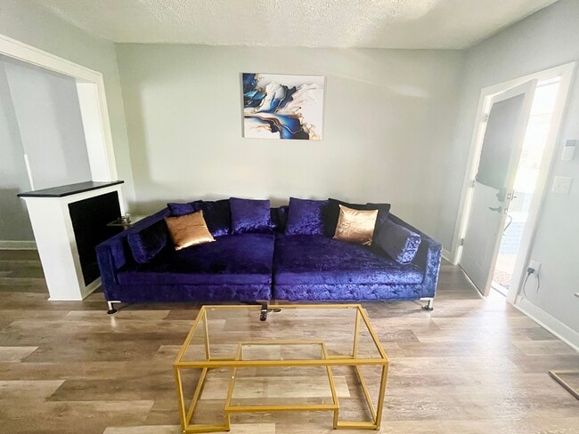 Photo - 645 Eastern Ave Unit 645