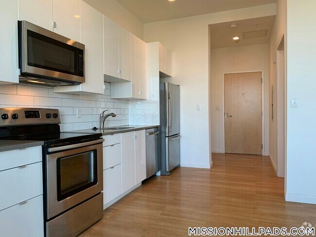 Building Photo - 70 Parker Hill Ave Rental