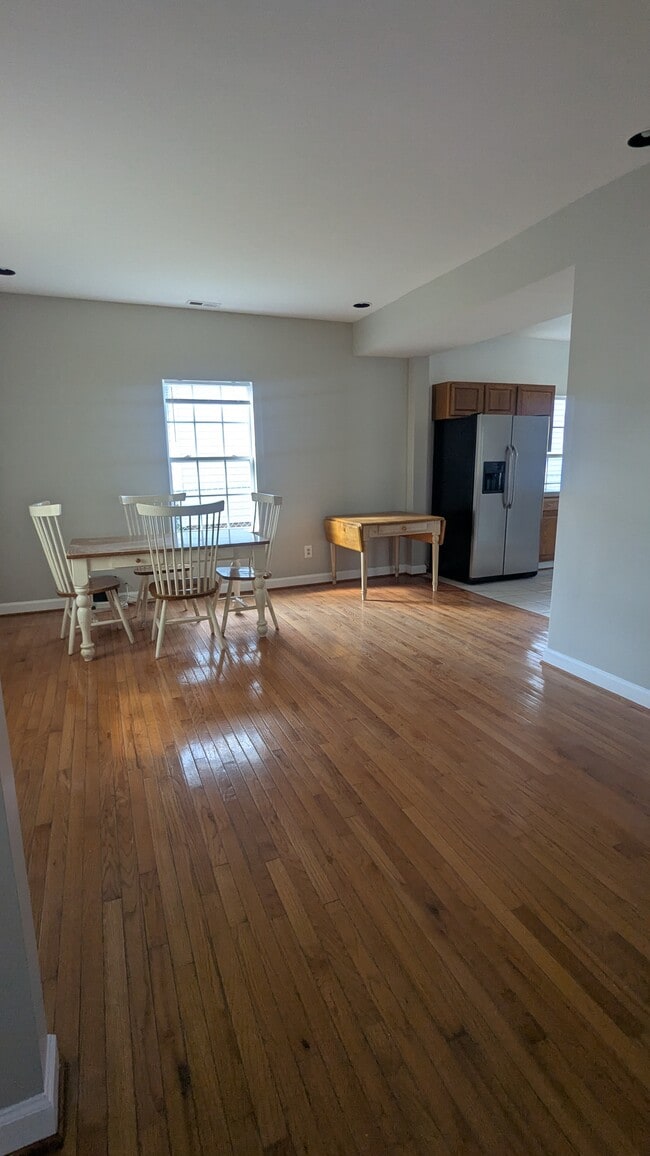 Photo - 3059 Midlothian Tpke