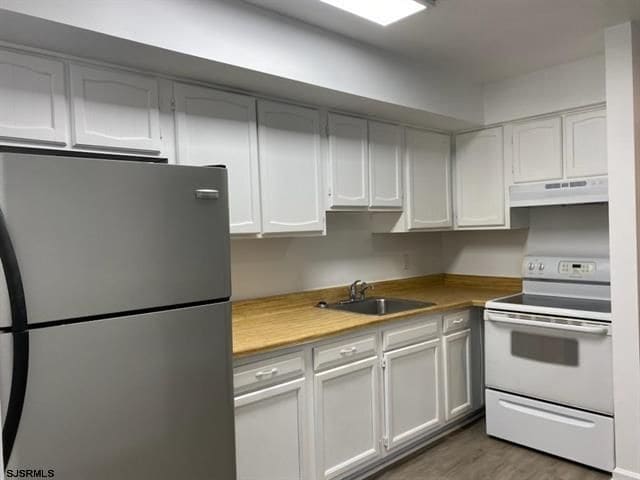 Photo - 1438 Mediterranean Ave