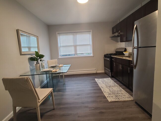 Photo - Ravine Manor Apartments