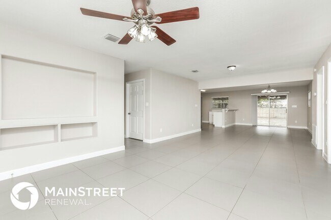 Photo - 7733 Range Dr