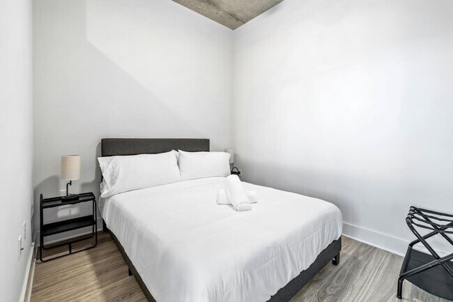 Photo - 617 N 12th St Unit ID1312553P