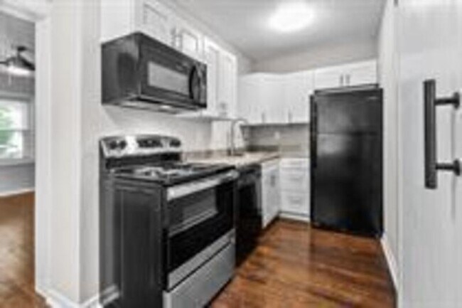 Photo - 4104 Warwick Blvd